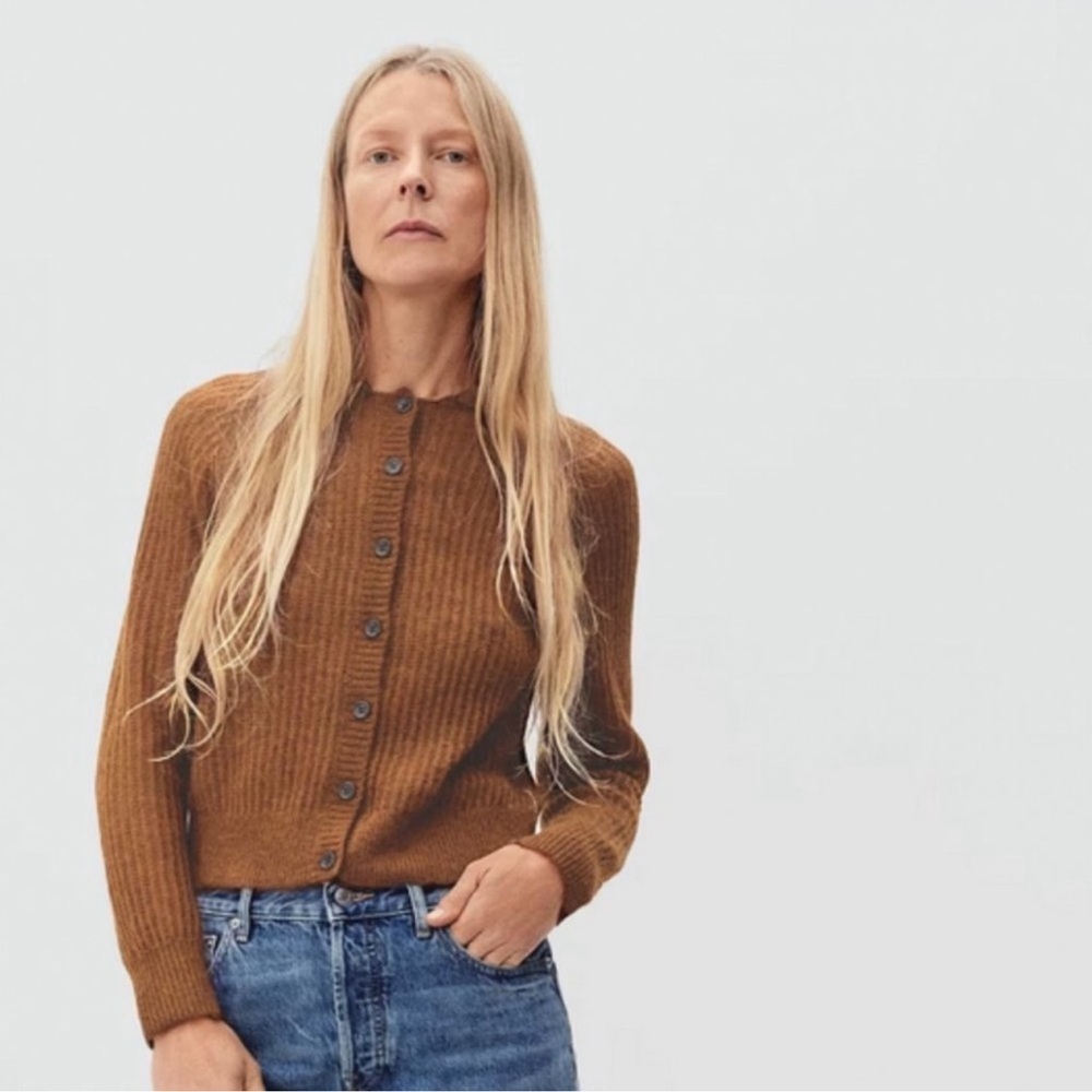 Everlane The Alpaca Collared Cardigan in Rosewood - Size XS - Picture 2 of 10